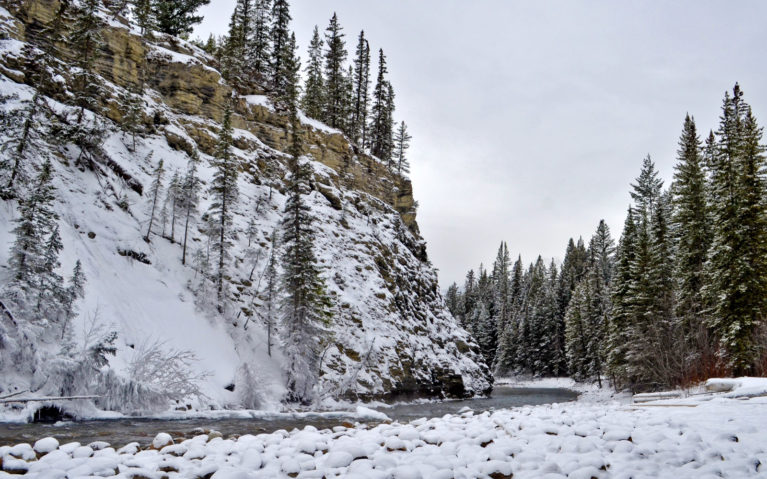 Maligne Canyon is One of the Places to Go in Alberta Winter :: I've Been Bit! A Travel Blog