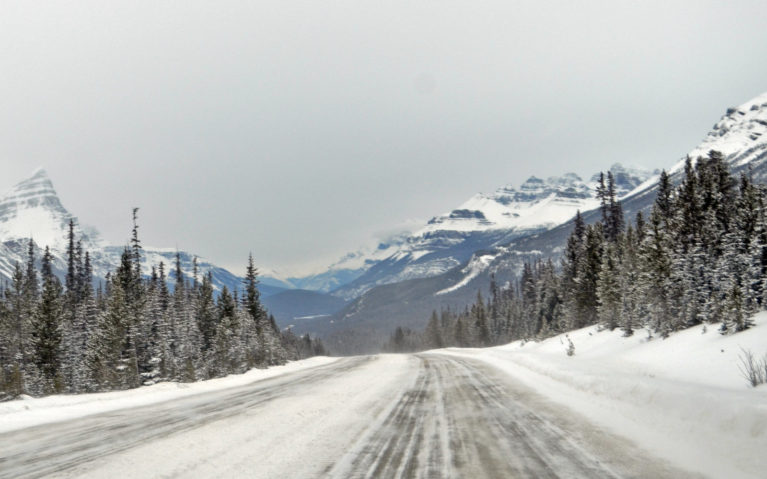 The Majority of the Views along my Alberta Winter Road Trip :: I've Been Bit! A Travel Blog