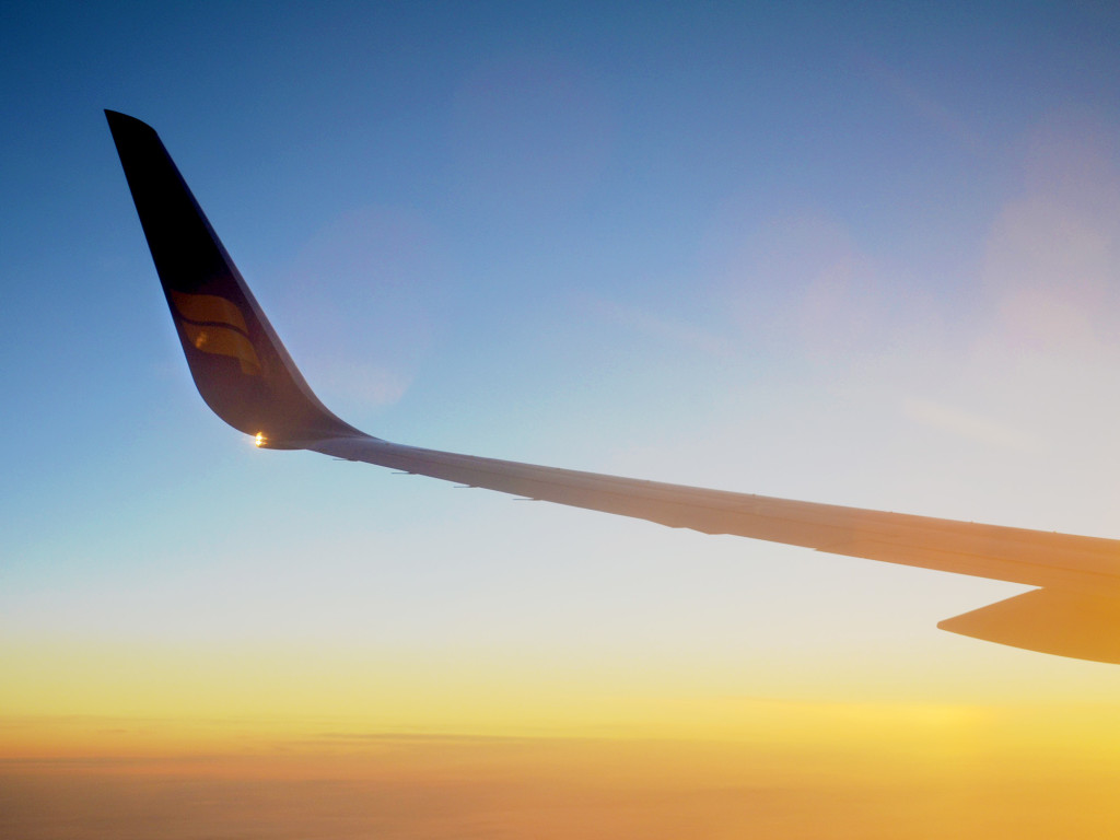 Airplane Sunset - Tips and Tricks to Find Cheap Flights :: I've Been Bit! A Travel Blog