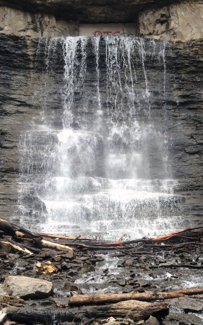 Tunnel Falls, a Hidden Ontario Waterfall :: I've Been Bit! A Travel Blog