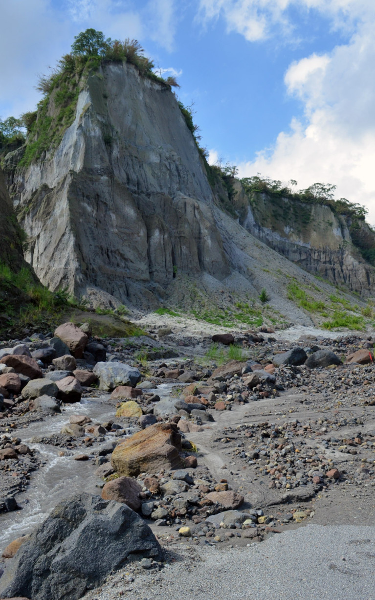 Along the Trail - Mt Pinatubo Tour :: I've Been Bit! A Travel Blog