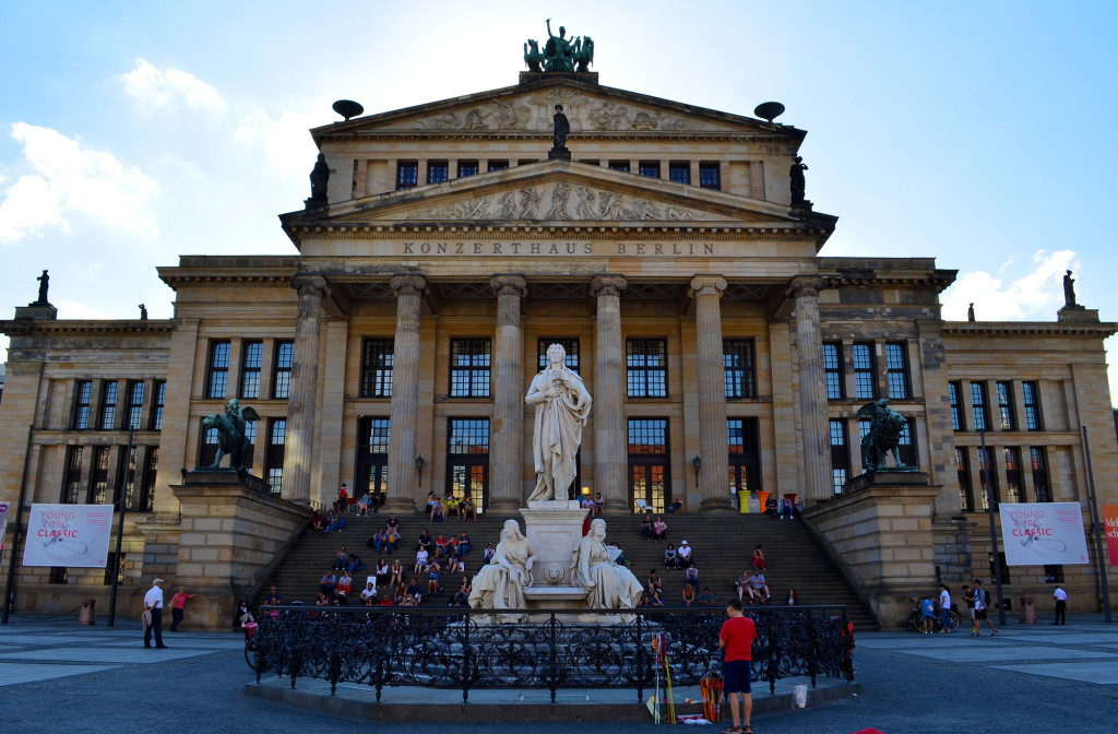 I've Been Bit! A Travel Blog :: Touring Berlin by Foot