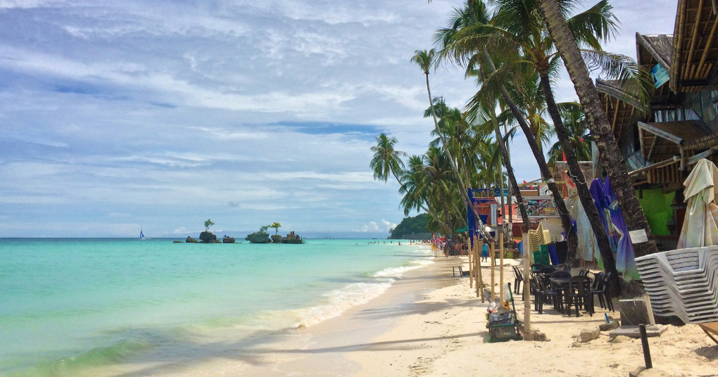 I've Been Bit! A Travel Blog :: Why You Should Visit Ariel's Point in Boracay
