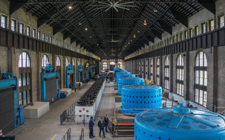 Inside the Canadian Niagara Power Generating Station :: I've Been Bit! Travel Blog