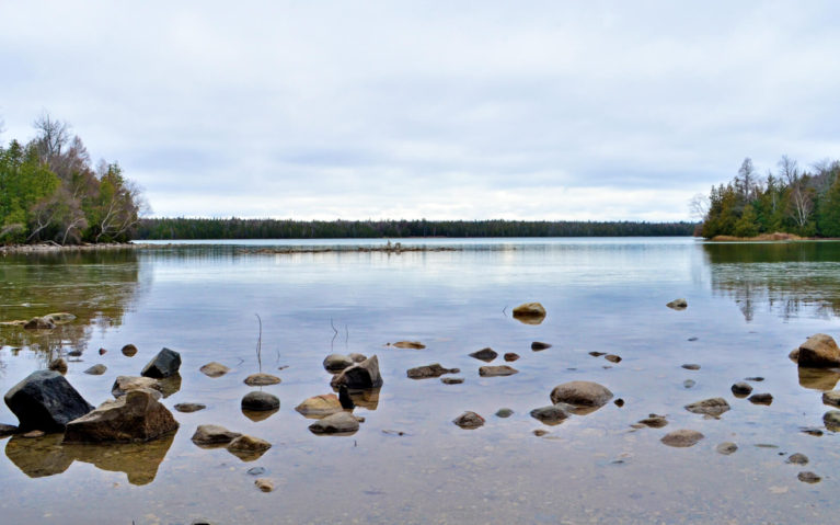 Cyprus Lake Bruce Peninsula National Park Ontario Canada :: I've Been Bit! Travel Blog