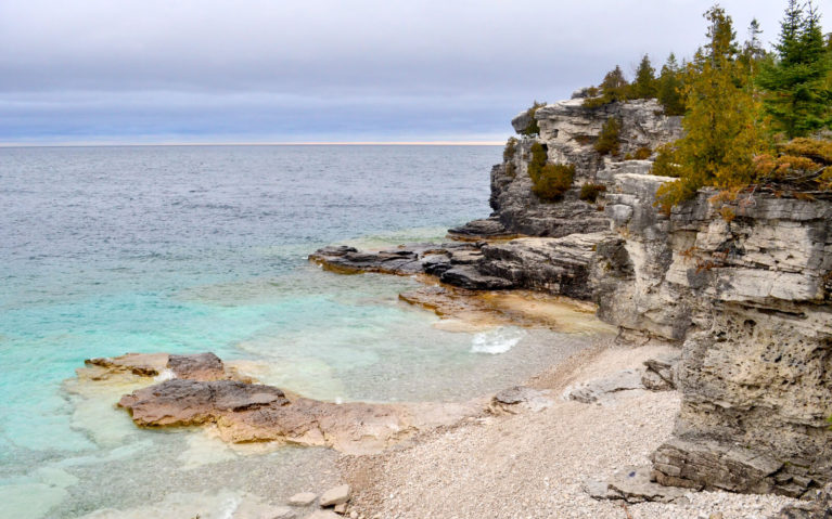 Views of Indian Head Cove in Bruce Peninsula National Park, Ontario, Canada :: I've Been Bit! Travel Blog