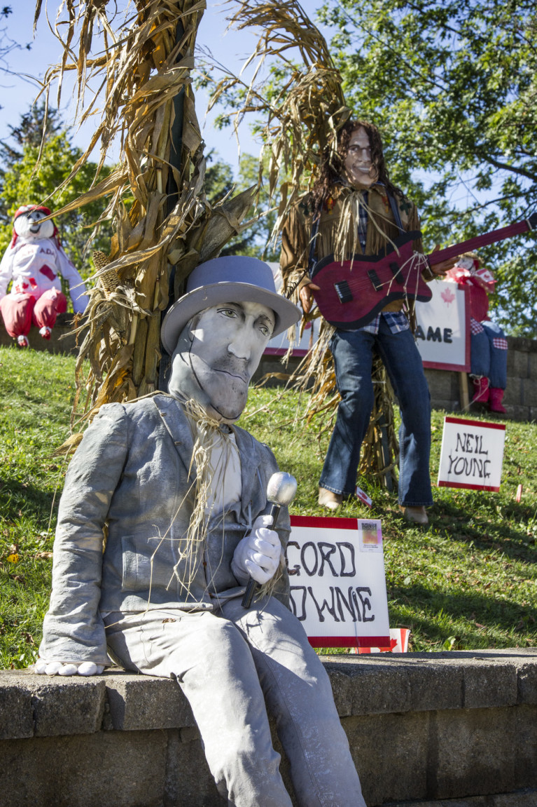 I've Been Bit! A Travel Blog :: Grey County Autumn Adventures - Meaford Scarecrow Invasion Gord Downie Neil Young