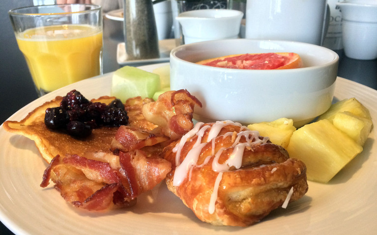 Breakfast Buffet at Hockley Valley Resort :: I've Been Bit! A Travel Blog 