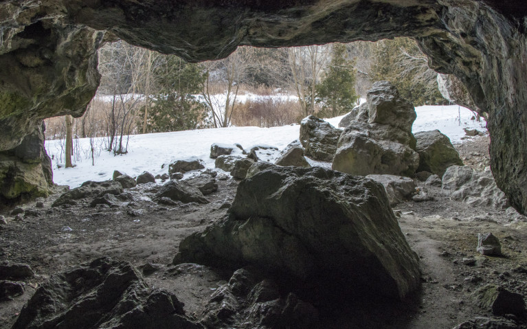 Rockwood Conservation Area Caves :: I've Been Bit! A Travel Blog