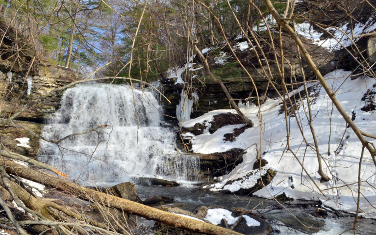 Decew Falls on the edge of St Catharines in Niagara Region :: I've Been Bit! A Travel Blog