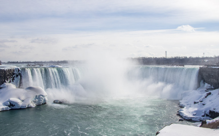 Niagara Falls from the Canadian Side :: I've Been Bit! A Travel Blog