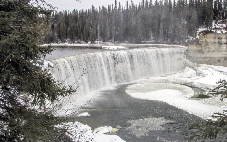 Plenty of Waterfalls to See When You Travel Northwest Territories :: I've Been Bit! A Travel Blog 