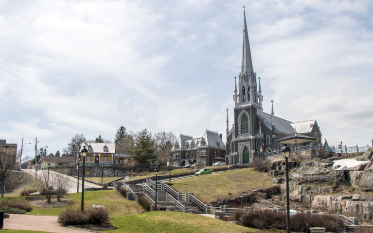 Sacre Coeur Church in Chicoutimi :: I've Been Bit! A Travel Blog