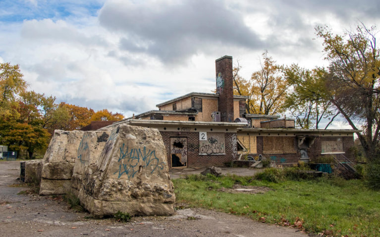 One of the Buildings in Camp 30, the Bowmanville POW Camp :: I've Been Bit! Travel Blog