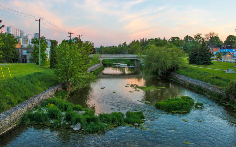 Sunset Along the Thames River in Perth County Ontario :: I've Been Bit! Travel Blog