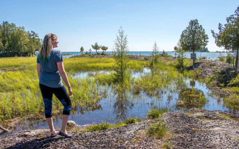 Lindsay Standing Along The South Baymouth Lookout Trail :: I've Been Bit! Travel Blog