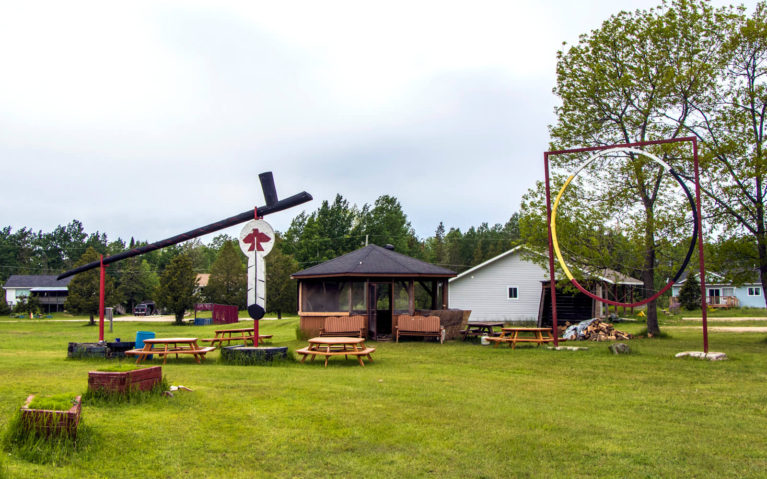 World's Largest Pow Wow Drum, Dreamcatcher & Peace Pipe in Zhiibaahaasing First Nation :: I've Been Bit! Travel Blog