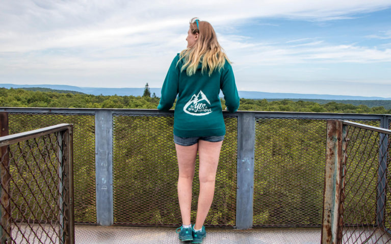 Lindsay Overlooking the Views from the Mt Davis Lookout Tower :: I've Been Bit! Travel Blog