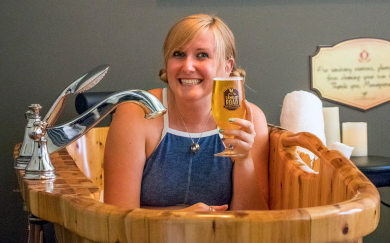 Lindsay Enjoying a Pint in the Beer Bath at Brantford's Grand Wellness Spa :: I've Been Bit! Travel Blog