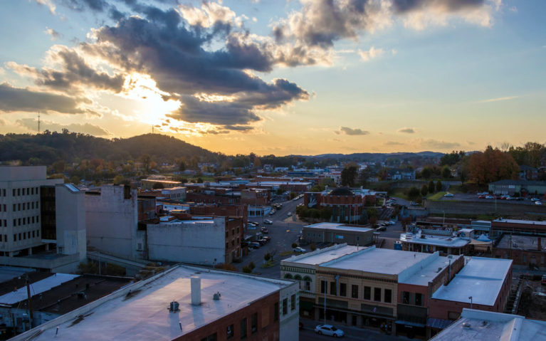 View from the Bristol Hotel's Rooftop Patio at Sunset :: I've Been Bit! Travel Blog