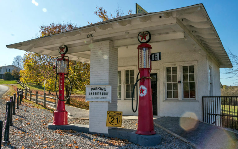 Great Lakes to Florida Highway Museum in Wytheville :: I've Been Bit! Travel Blog