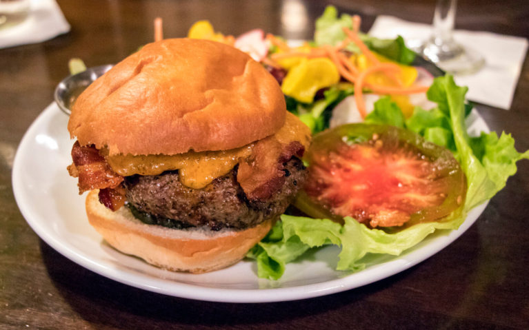 Special Burger at the Harvest Table Restaurant :: I've Been Bit! Travel Blog
