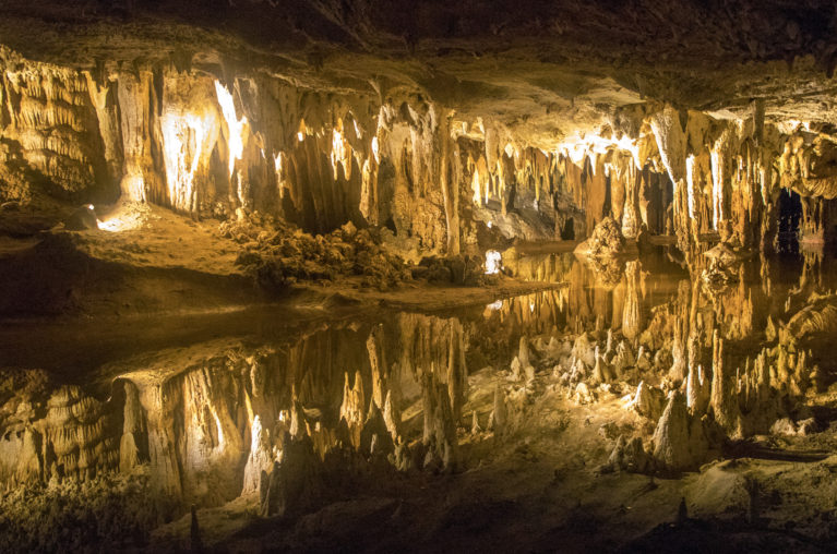 Reflection of the Stalactites Inside the Luray Caverns, a Virginia Road Trip Must :: I've Been Bit! Travel Blog