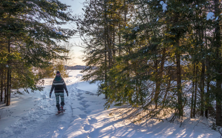 Lindsay Snowshoeing Windy Lake Provincial Park :: I've Been Bit! Travel Blog