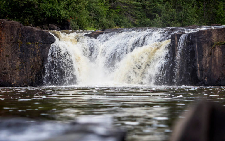 Middle Falls in Pigeon River Provincial Park :: I've Been Bit! Travel Blog