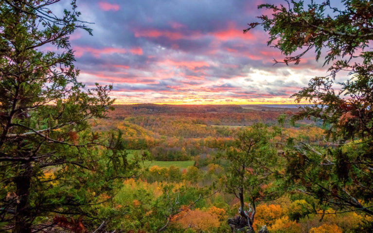 Views from Metcalfe Rock at Sunset :: I've Been Bit! Travel Blog