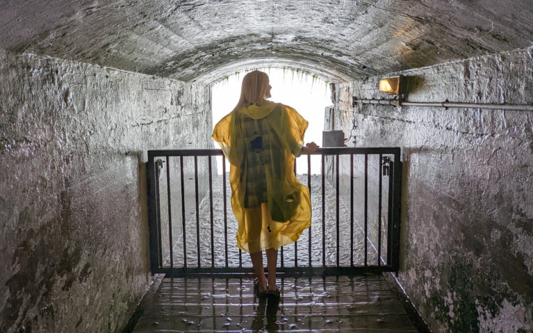 Lindsay at An Interior Platform of Journey Behind the Falls :: I've Been Bit! Travel Blog