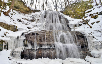 Sherman Falls, Hamilton in Winter :: I've Been Bit! A Travel Blog