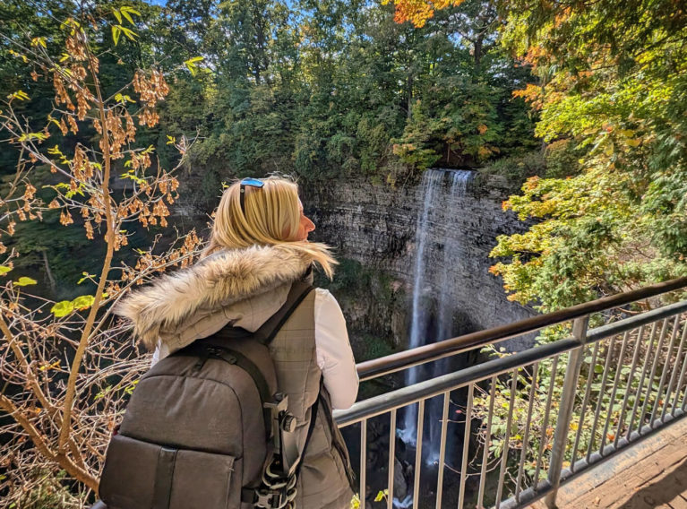 Lindz Checking Out Tews Falls by the Overlook :: I've Been Bit! Travel Blog