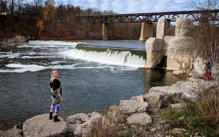 Lindsay at the Penman's Dam in Late Autumn :: I've Been Bit! Travel Blog