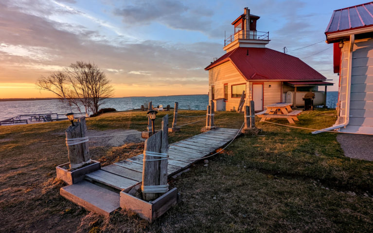 Bruce Bay Lighthouse at Sunrise :: I've Been Bit! Travel Blog
