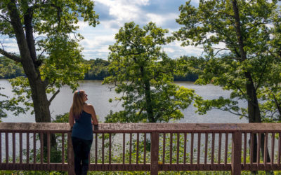 Lindsay Standing at the Lookout Platform in Brantford's Mohawk Park :: I've Been Bit! Travel Blog