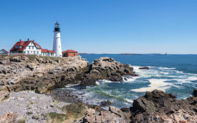 Portland Head Lighthouse and Shoreline on a Sunny Day :: I've Been Bit! Travel Blog