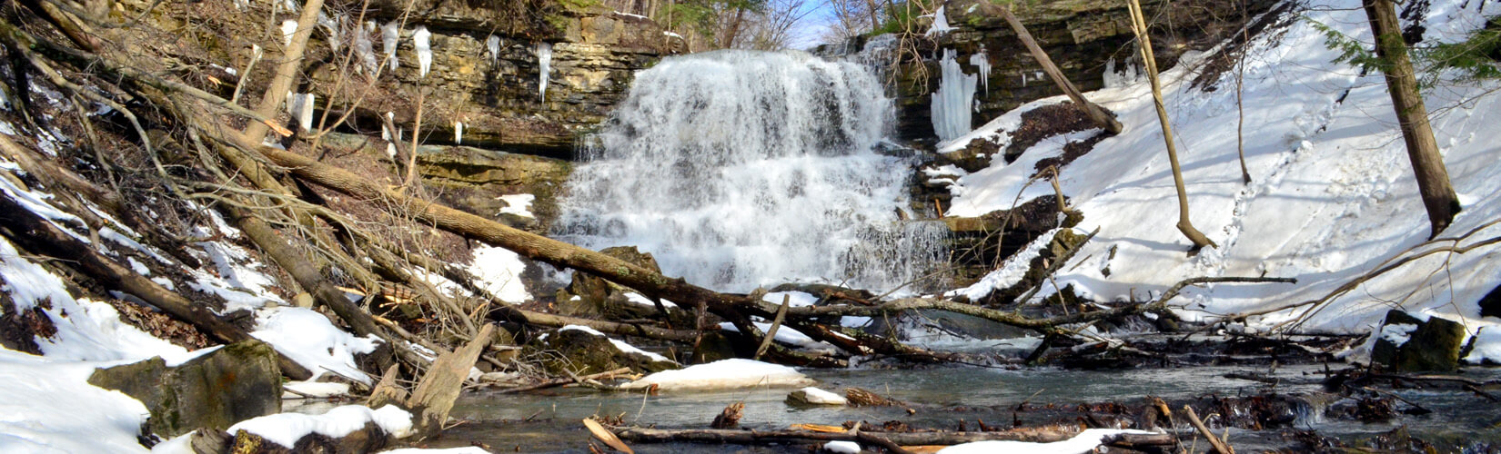 Winter Hiking Gear: 10 Things to Wear When Hitting the Trails » I