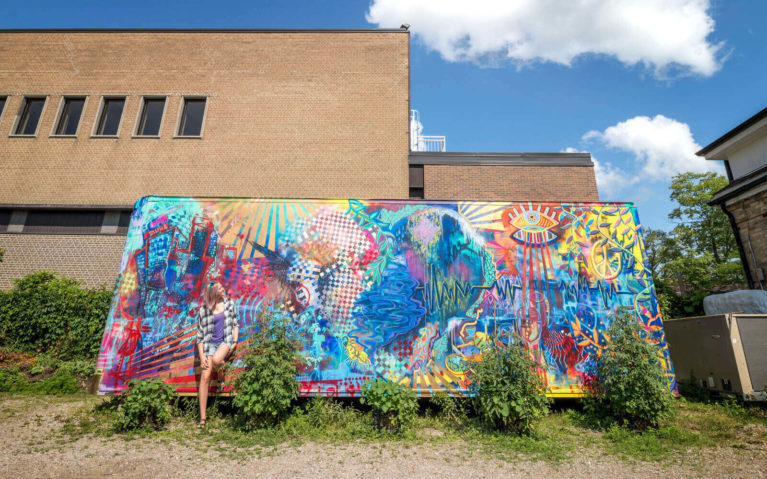 One of the Murals You'll Find in Stratford Ontario :: I've Been Bit! Travel Blog