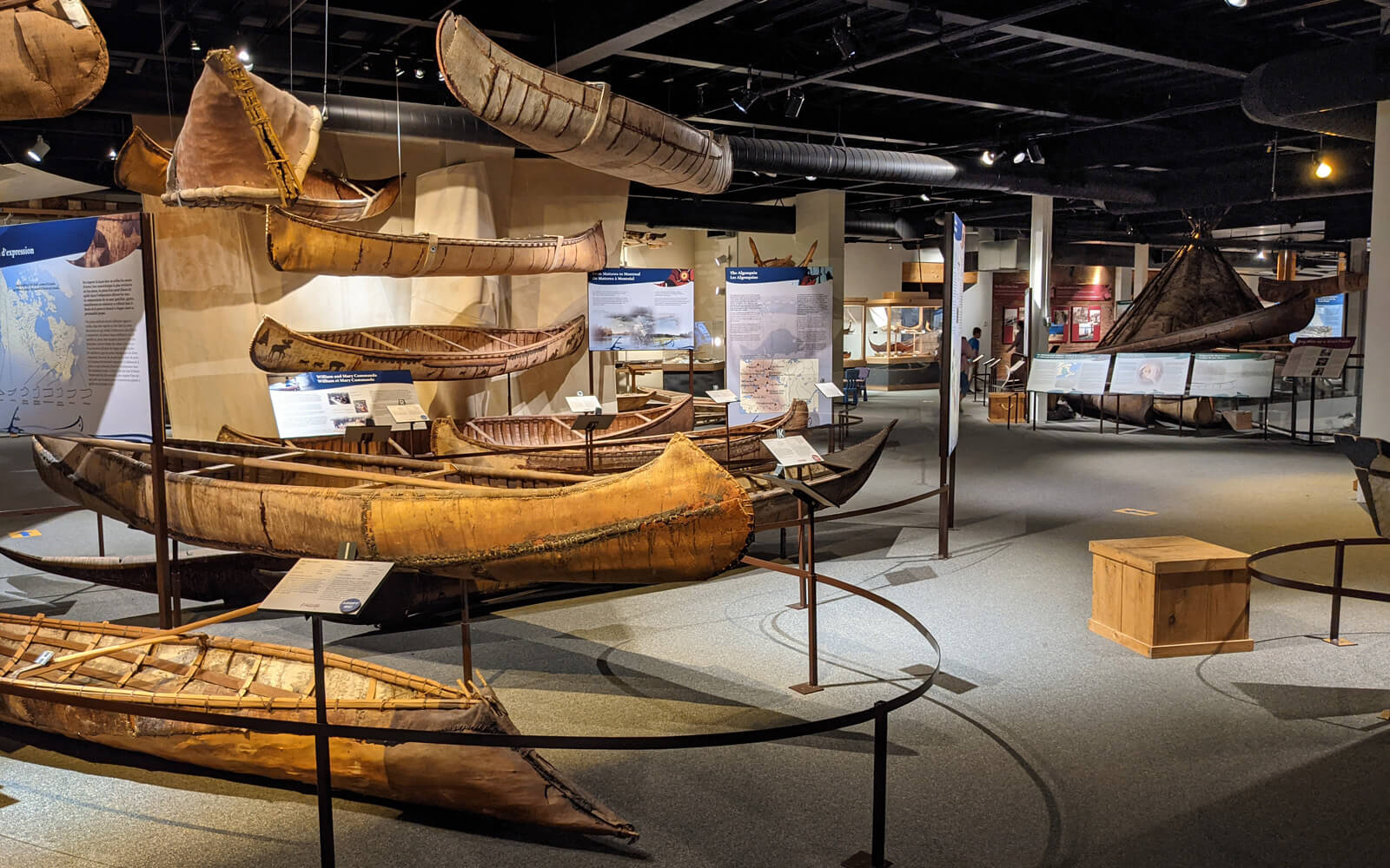 Some of the Exhibits at the Canadian Canoe Museum :: I've Been Bit! Travel Blog