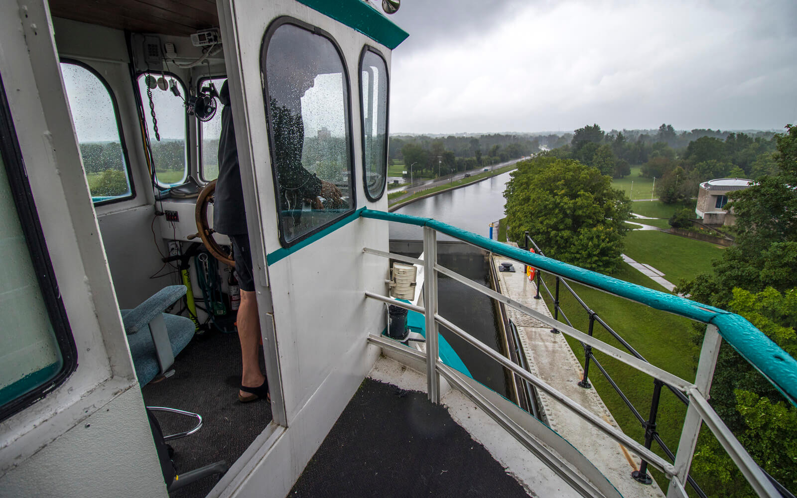 View From the Liftlock Cruise at the Top of Lock 21 :: I've Been Bit! Travel Blog