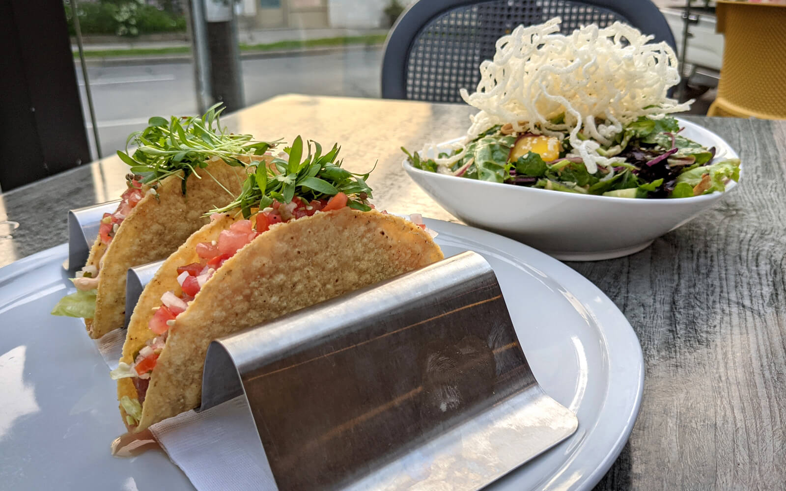 Oceanwise Tuna Tacos and Appetizer Size Thai Noodle Salad :: I've Been Bit! Travel Blog