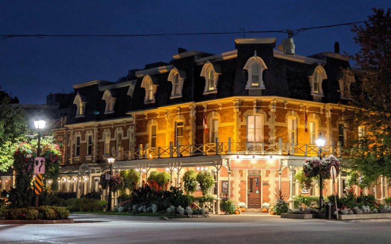 The Ever Iconic Prince of Wales Hotel :: I've Been Bit! Travel Blog