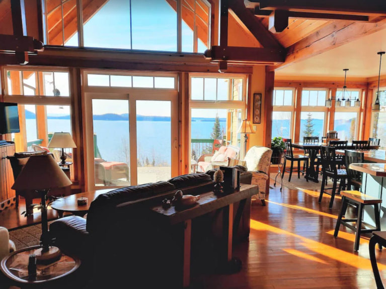 Views of the Highlander Cottage on Lake Superior :: I've Been Bit! Travel Blog