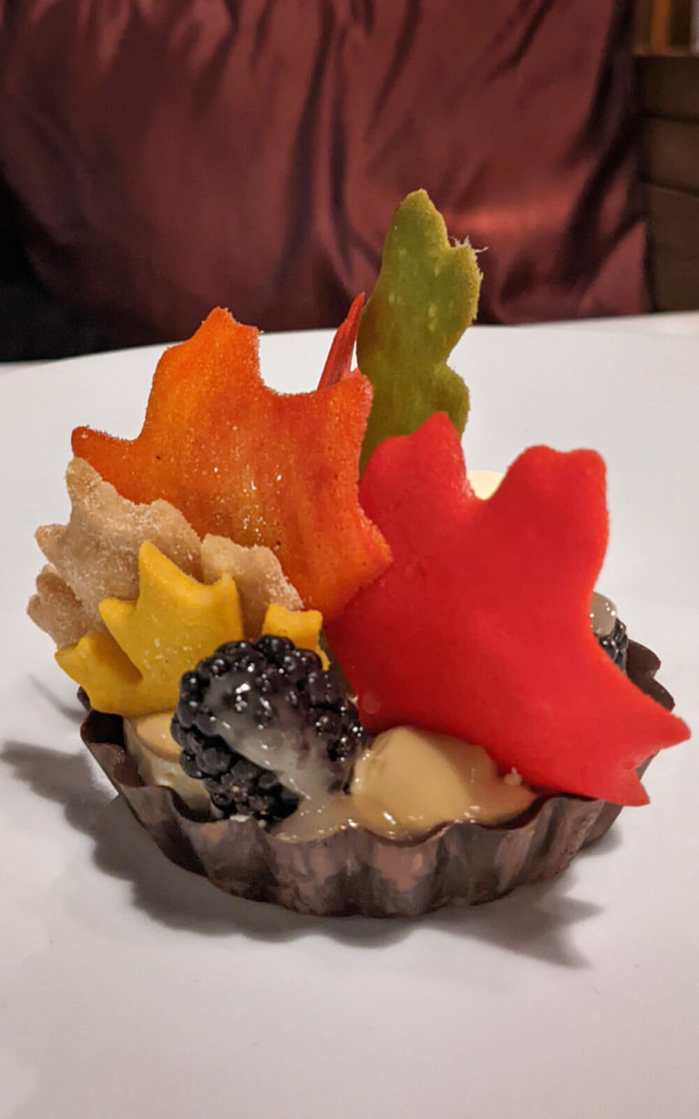 The Headwaters Restaurant's Signature Dessert! :: I've Been Bit! A Travel Blog