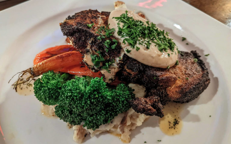 Ray's Blackened Salmon with Spicy Aioli :: I've Been Bit! Travel Blog