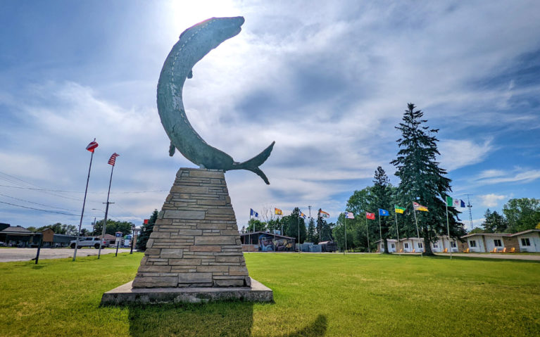 Gananoque Muskie :: I've Been Bit! Travel Blog