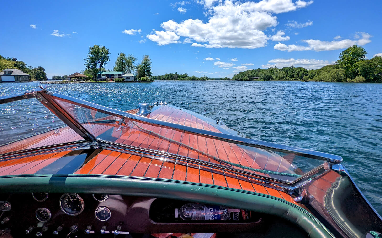 Thousand Islands Boat Museum Cruise :: I've Been Bit! Travel Blog