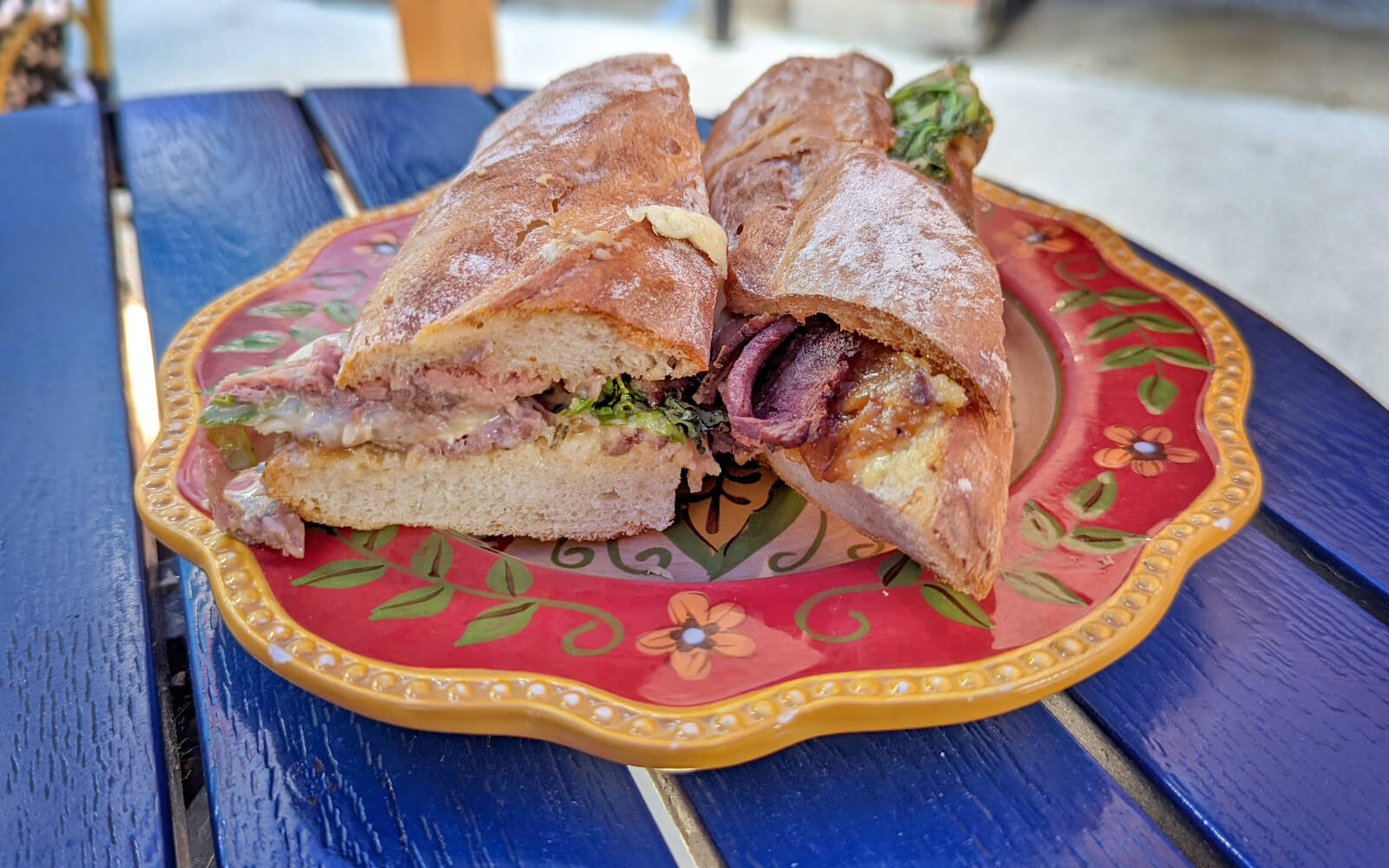 French Parisian Baguette and Roast Beef at L'Auberge de France :: I've Been Bit! Travel Blog