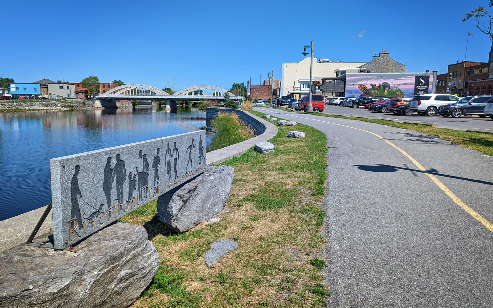 Riverwalk Path in Belleville :: I've Been Bit! Travel Blog